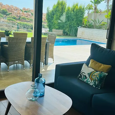 Issa Private Loft In Marbella
