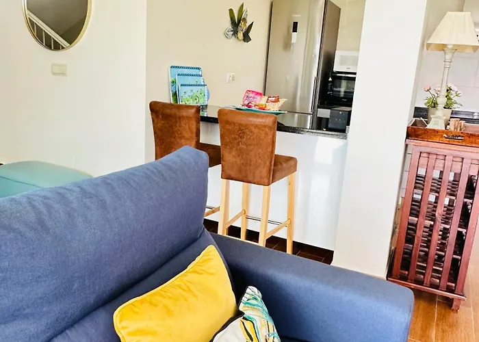 Issa Private Loft In Vila