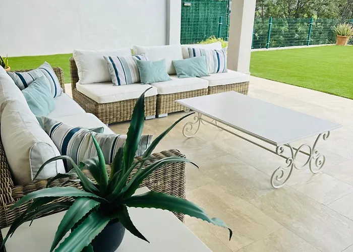 Issa Private Loft In Vila *